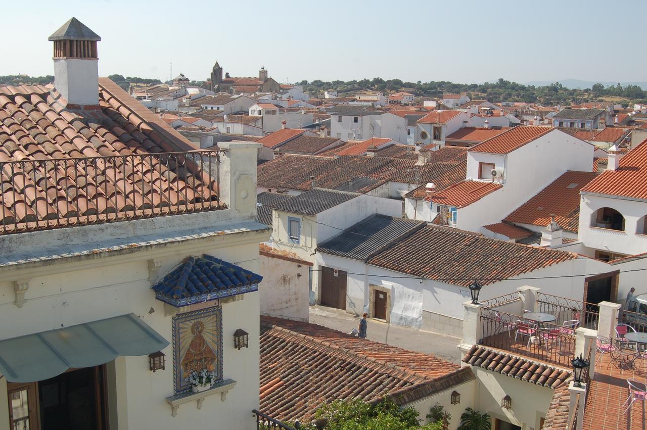 Hotel Rural Villa Matilde มัลปาร์ติดา เด กาเซเรส ภายนอก รูปภาพ