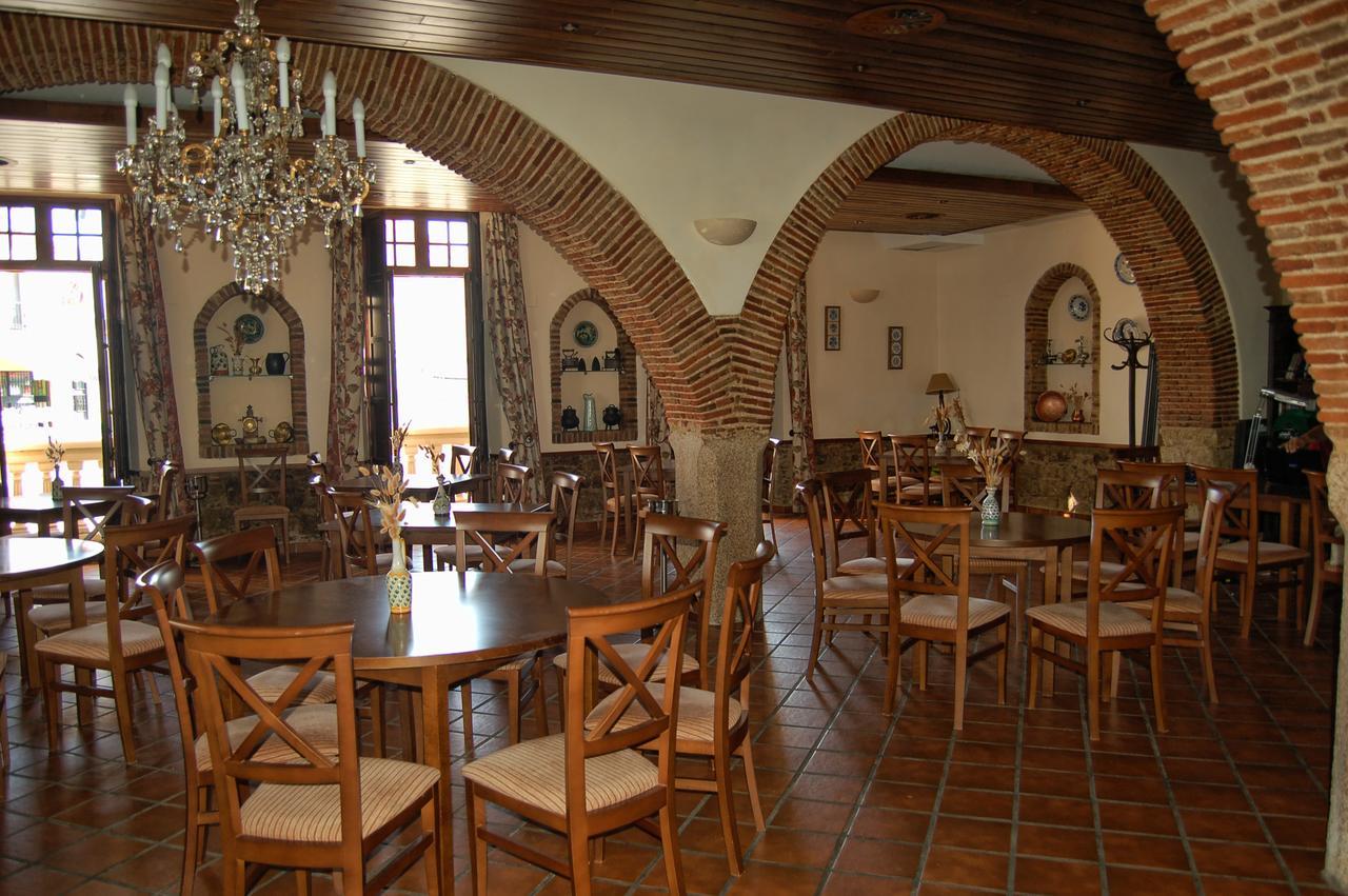 Hotel Rural Villa Matilde มัลปาร์ติดา เด กาเซเรส ภายนอก รูปภาพ
