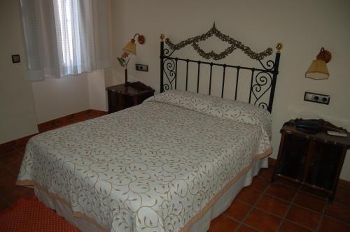 Hotel Rural Villa Matilde มัลปาร์ติดา เด กาเซเรส ภายนอก รูปภาพ